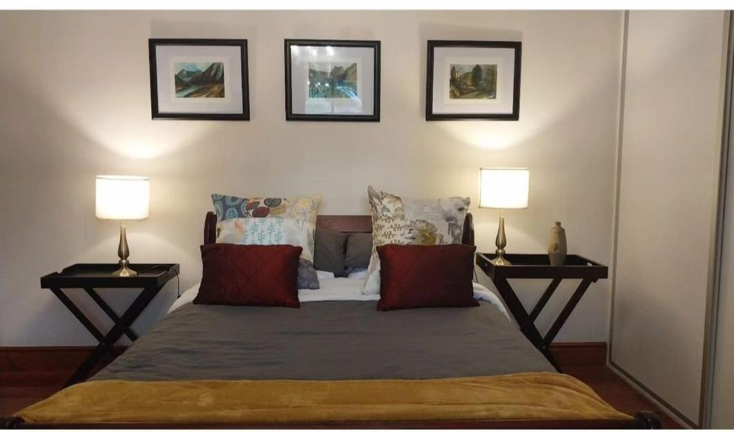 6 Olives B&B Дарлинг Экстерьер фото