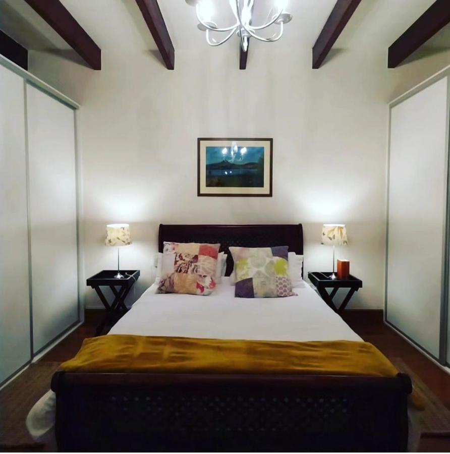 6 Olives B&B Дарлинг Экстерьер фото